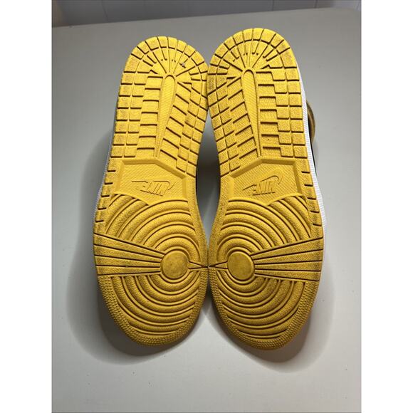 Size 11 - Jordan 1 Retro OG High Pollen - Picture 8 of 8